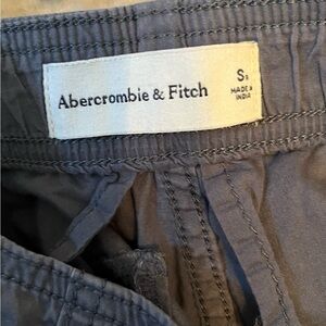 abercrombie & fitch vintage  gray size 28 cargo parachute pants